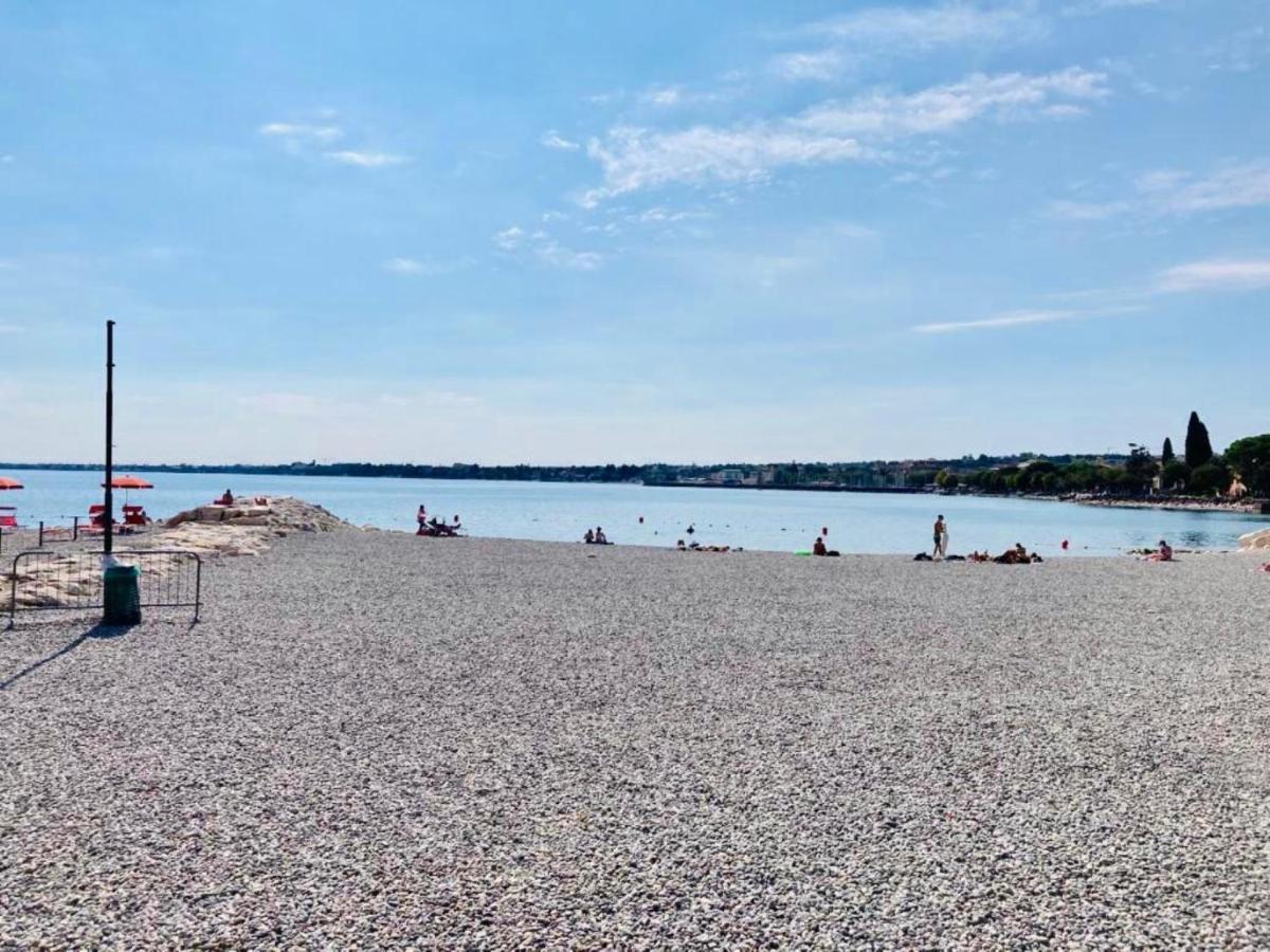 Appartamento Anna Sul Lago Di Garda - Citycenter Desenzano Del Garda Exterior photo